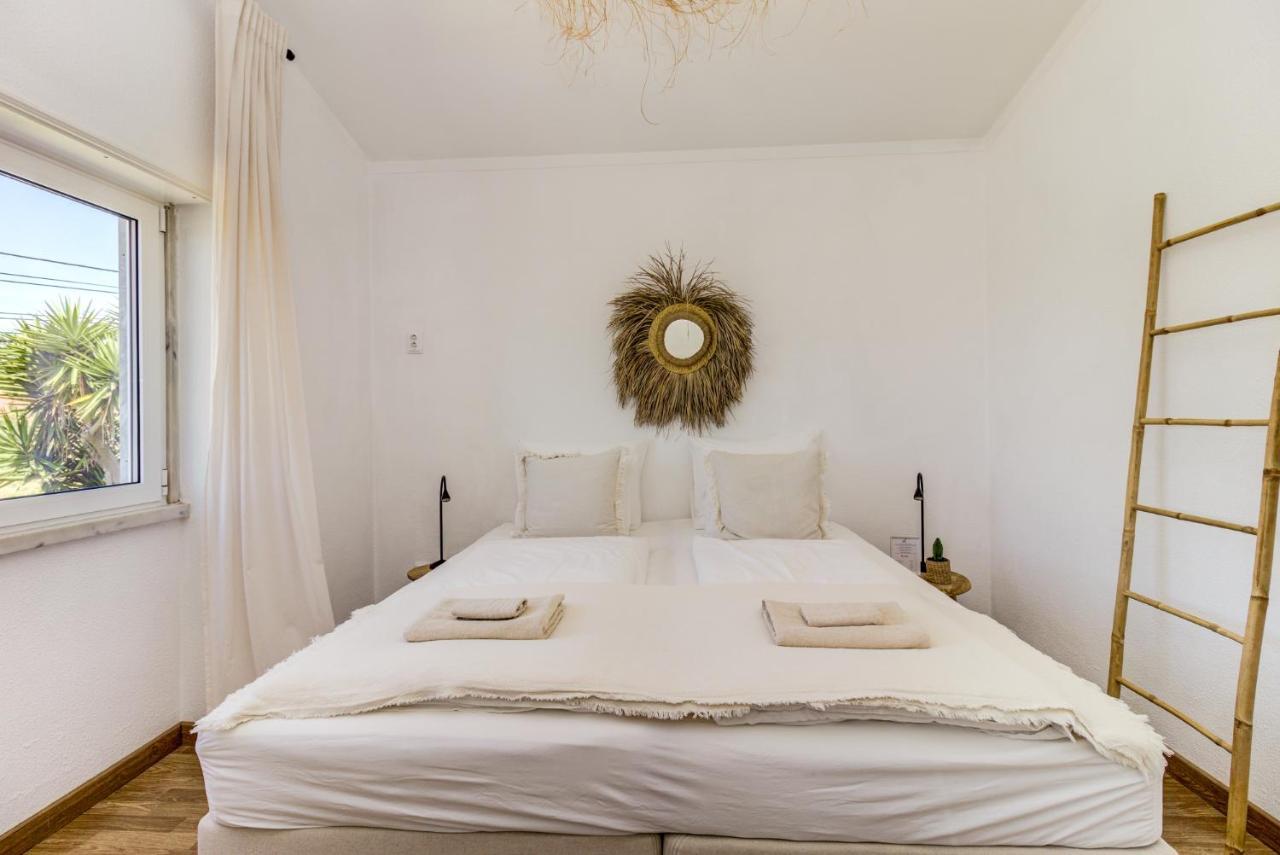 Ocean House - Ribeira D'Ilhas Ericeira Hostel Bagian luar foto